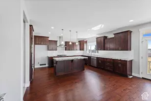 1346 E Hindley Ln, Eagle Mountain, UT 84005 - Photo 8