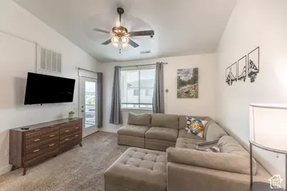 352 W 785 N, Vineyard, UT 84059 - Photo 2