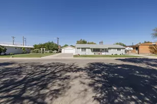 65 N Clark St, Green River, UT 84525 - Photo 24