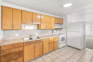 1106 W 450 N, Provo, UT 84601 - Photo 2
