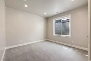 6717 W Buck Ridge Dr S, Herriman, UT 84096 - Photo 44