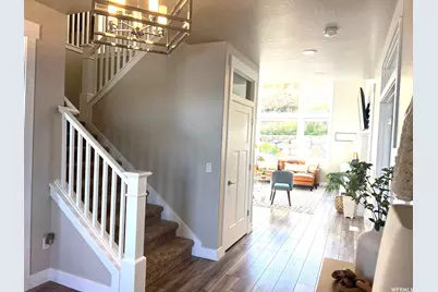 6717 W Buck Ridge Dr S, Herriman, UT 84096 - Photo 4