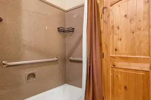 679 N Cambry Dr, Garden City, UT 84028 - Photo 32