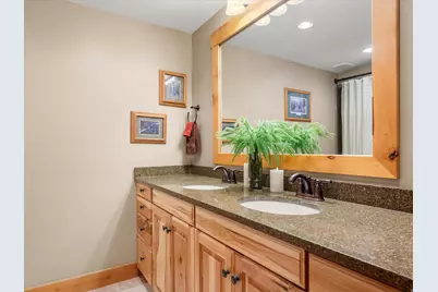 679 N Cambry Dr, Garden City, UT 84028 - Photo 40