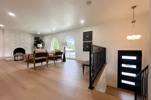 1860 E Spring Ln S, Holladay, UT 84117 - Photo 10
