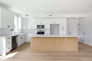 717 W Coho Ln S, Midvale, UT 84047 - Photo 1