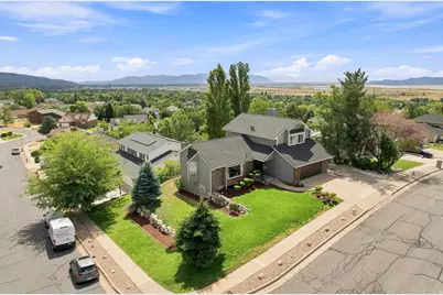 132 E 2050 N, Centerville, UT 84014 - Photo 52