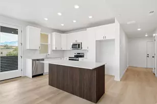 717 W Coho Ln S, Midvale, UT 84047 - Photo 6