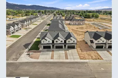 215 W 900 N, Nephi, UT 84648 - Photo 32