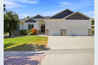 2194 S 175 E, Kaysville, UT 84037 - Photo 1