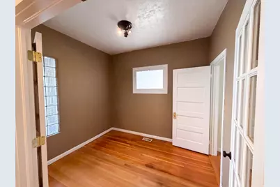 384 E St, Salt Lake City, UT 84103 - Photo 16
