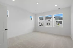 1224 E Amaryllis Wy, Layton, UT 84040 - Photo 14
