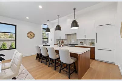 664 N East Capitol St, Salt Lake City, UT 84103 - Photo 2