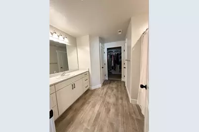 688 N 260 W, Vineyard, UT 84059 - Photo 8