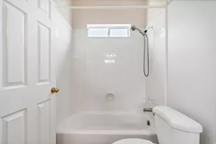2050 W Canyon Dr, Saint George, UT 84770 - Photo 18