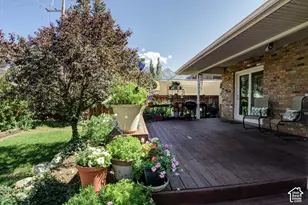 1933 E Rua Branco Dr S, Sandy, UT 84093 - Photo 8
