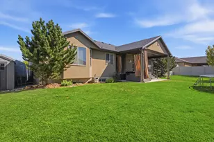 1411 W 2400 N, Clinton, UT 84015 - Photo 28
