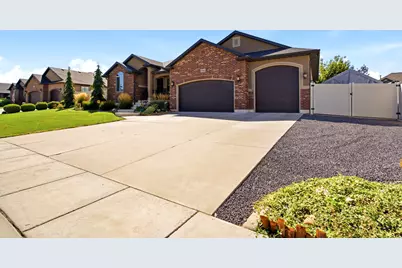 1411 W 2400 N, Clinton, UT 84015 - Photo 2