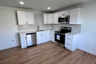 16371 S Coupler Ln, Bluffdale, UT 84065 - Photo 6