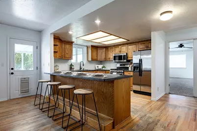 1321 W 700 S, Marriott-Slaterville City, UT 84404 - Photo 14