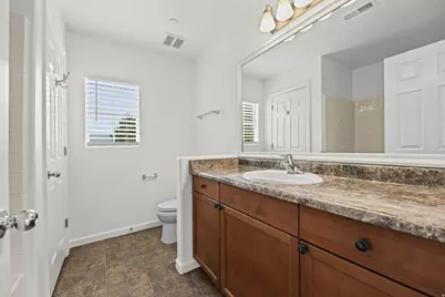 1803 E Walnut Grove Dr S, Draper, UT 84020 - Photo 16