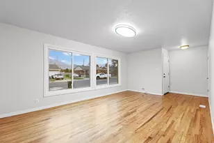 4539 S 375 E, Washington Terrace, UT 84405 - Photo 6