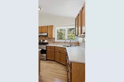 2313 E Rockview Dr S, Sandy, UT 84092 - Photo 44