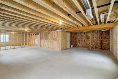 616 S 125 E, Hyde Park, UT 84318 - Photo 34