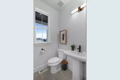 616 S 125 E, Hyde Park, UT 84318 - Photo 22