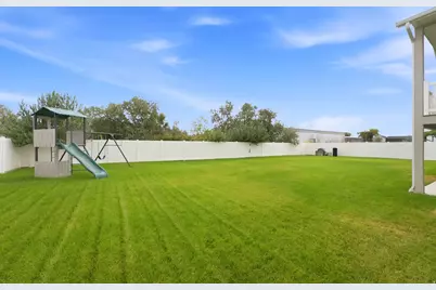 3202 S Straight St, West Haven, UT 84401 - Photo 32