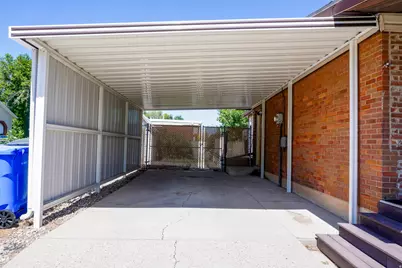 784 W 2550 N, Clinton, UT 84015 - Photo 6