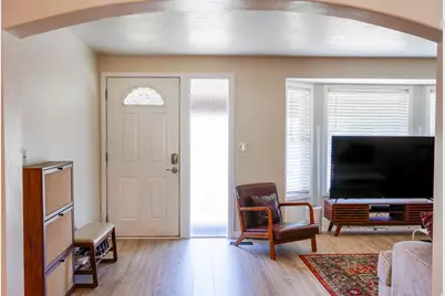 784 W 2550 N, Clinton, UT 84015 - Photo 8