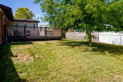 784 W 2550 N, Clinton, UT 84015 - Photo 44