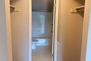 550 S 400 E, Salt Lake City, UT 84111 - Photo 8
