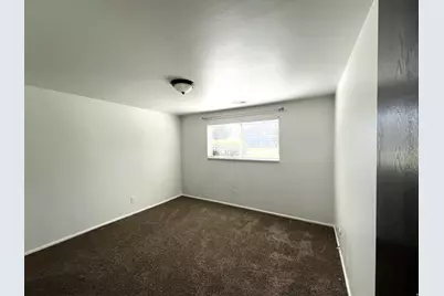 685 S Stubbs Ave W, Provo, UT 84601 - Photo 16