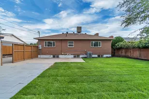 795 E Baker Dr, Midvale, UT 84047 - Photo 22