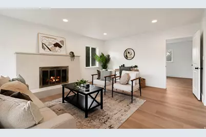 795 E Baker Dr, Midvale, UT 84047 - Photo 4