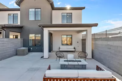 1723 S Viewcrest, Washington, UT 84780 - Photo 2