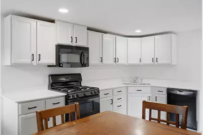 5210 S 900 E, Murray, UT 84117 - Photo 32
