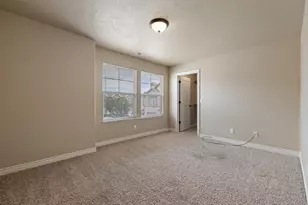 5113 W Fortrose Dr, Herriman, UT 84096 - Photo 32