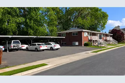 4951 S Center St, Murray, UT 84107 - Photo 2