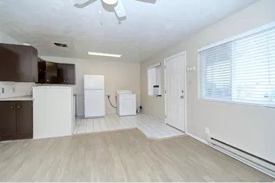 4951 S Center St, Murray, UT 84107 - Photo 6