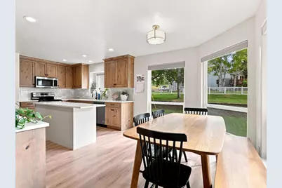 356 E 570 N, Hyde Park, UT 84318 - Photo 10