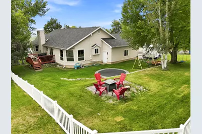356 E 570 N, Hyde Park, UT 84318 - Photo 28