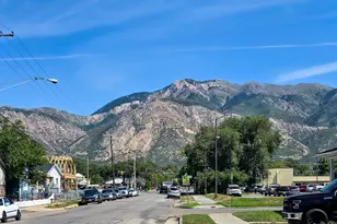 323 32nd St, Ogden, UT 84401 - Photo 2