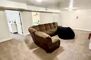 137 E 650 S, Smithfield, UT 84335 - Photo 12