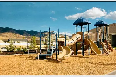 137 E 650 S, Smithfield, UT 84335 - Photo 28