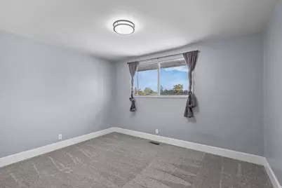 2205 S Main St, Clearfield, UT 84015 - Photo 14