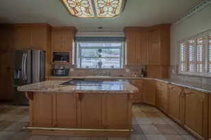 5302 S Birch Point Rd E, Murray, UT 84117 - Photo 10