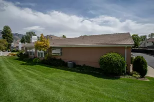5302 S Birch Point Rd E, Murray, UT 84117 - Photo 26